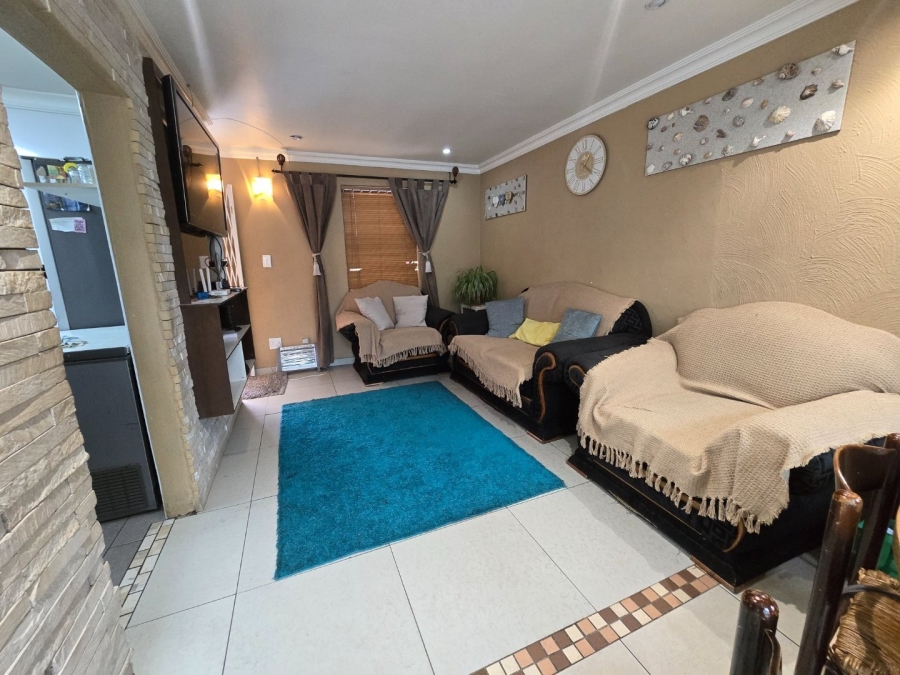 4 Bedroom Property for Sale in Portlands Western Cape